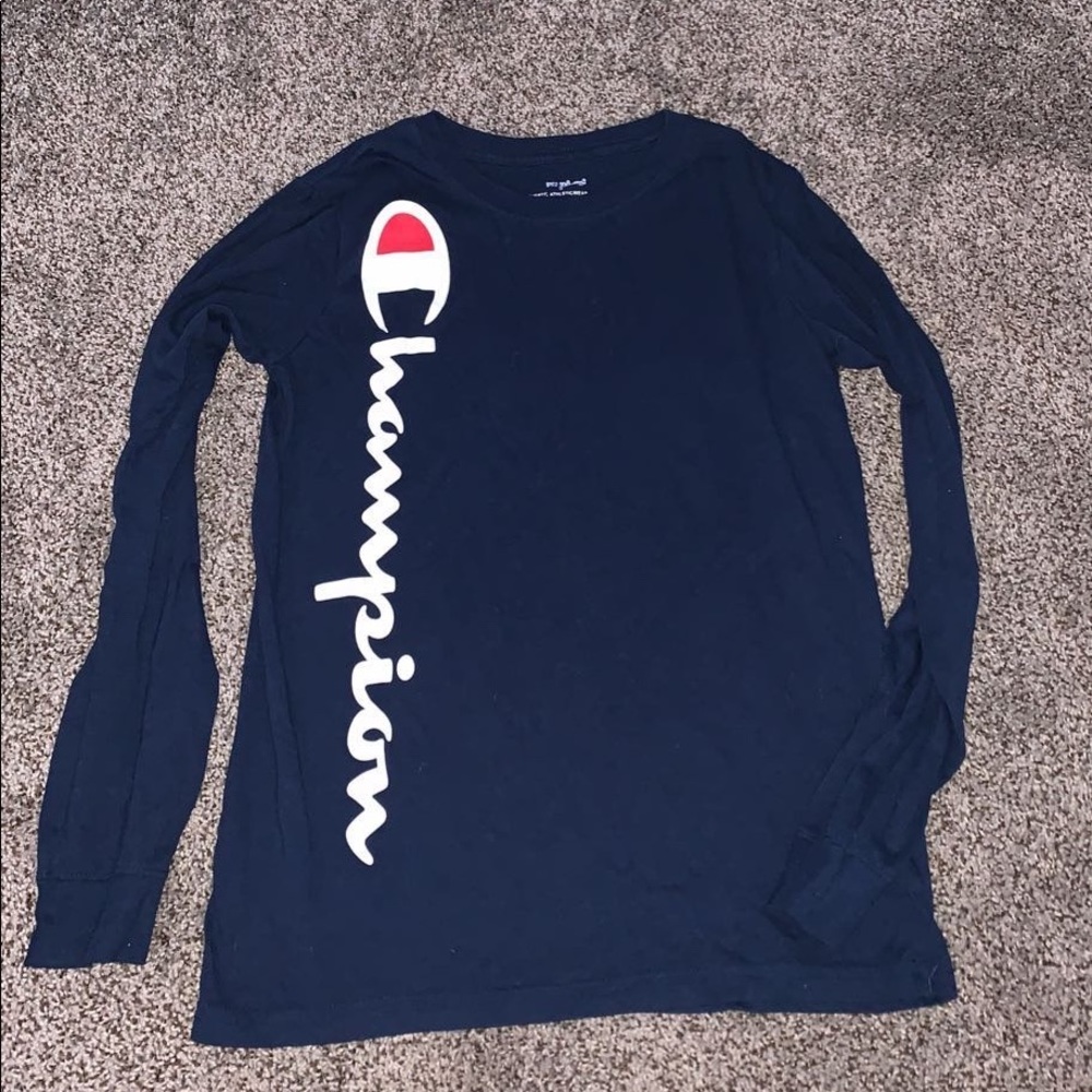 champion logo long sleeve